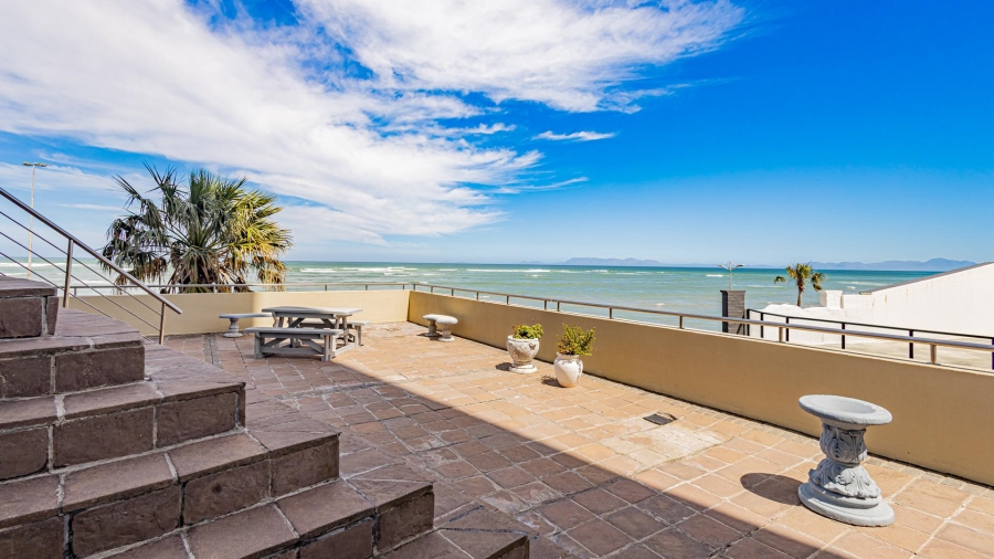 2 Bedroom Property for Sale in Strand Central Western Cape